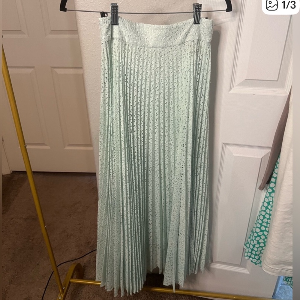 Karen Millen Light Green Lace Pleated Maxi Skirt mint